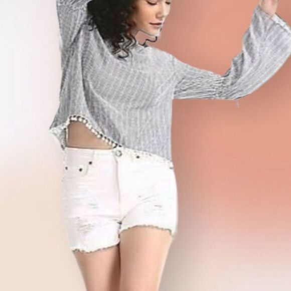AEROPOSTALE White Denim Distressed‎ Aero Cheeky Shorts Size 0 - Picture 1 of 15